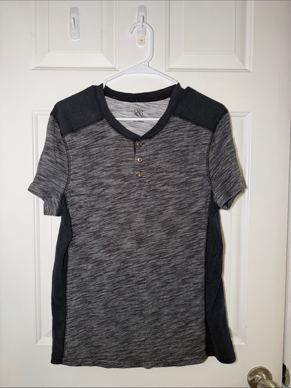 Rock & Republic Gray and Black Short-Sleeve Henley